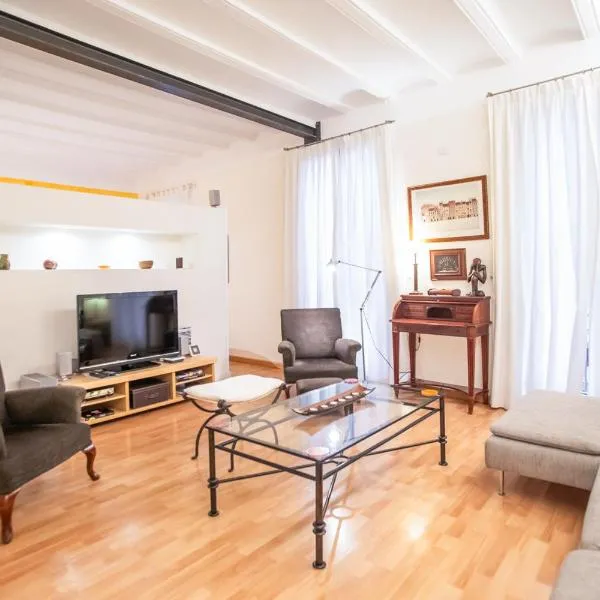 EL BORN - Barcelona - Port 5 pax 2 bedrooms, hotel i Barcelona