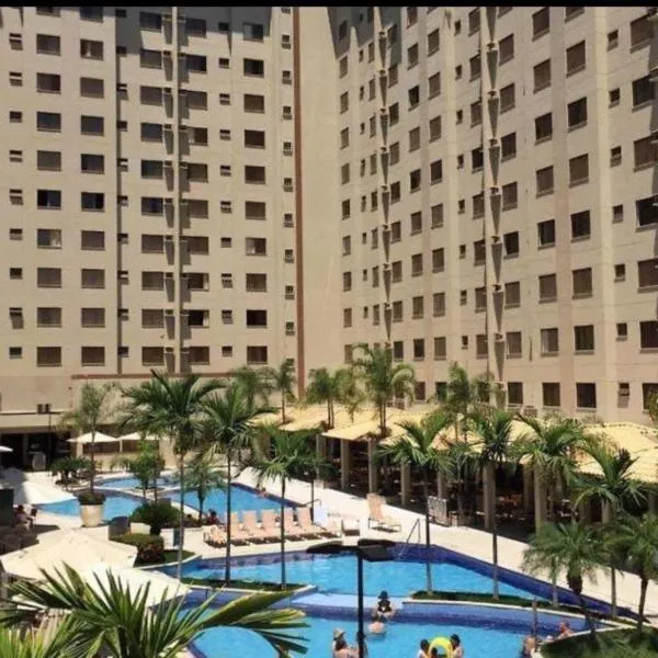 PRiVE Boulevard Suíte Hotel 1105, hotel v destinaci Caldas Novas