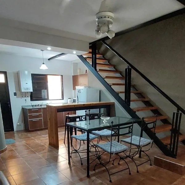 Duplex temporario Santa Fe、サンタフェのホテル