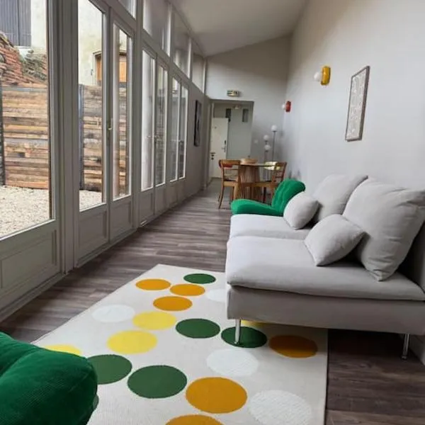 Logement T3 centre-ville, hotel v destinaci Muret