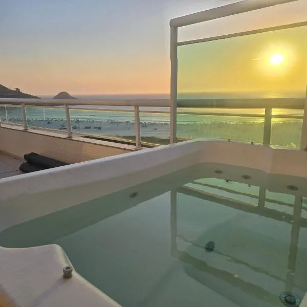 Cobertura com vista espetacular para o mar jacuzzi e churrasqueira