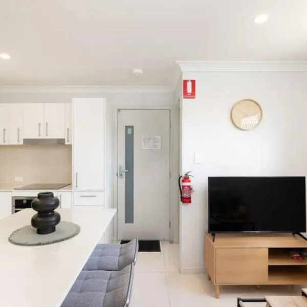 Smart Suites Self Check-in Apartments - W Freney, hotel in Brisbane
