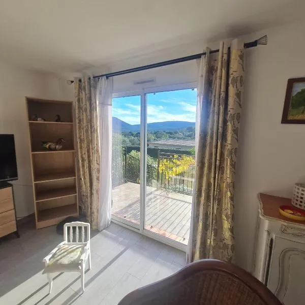 villa les cigale, hotel v destinácii Plan-de-la-Tour
