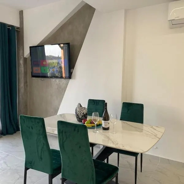 Luxury Vintage Suite, hôtel à Paphos