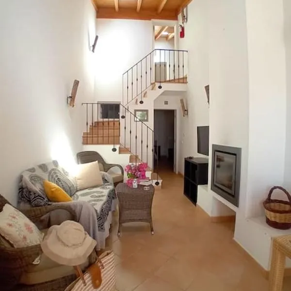 Casa Roma, hotel in Raposeira