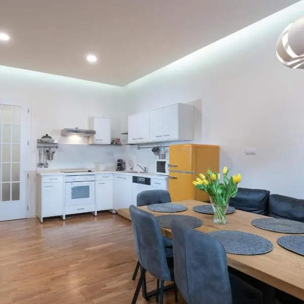 Masiarska Apartment 3 best Adress in City Center Kosice, hotel v Košicích