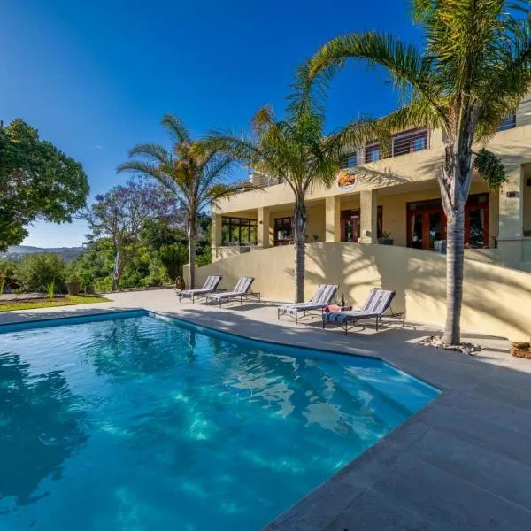 Guest House The Lazy Lion، فندق في كنيسنا