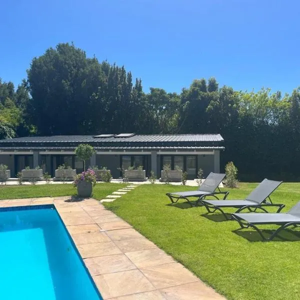 Constantia Winelands Lodge, hotel v destinaci Constantia