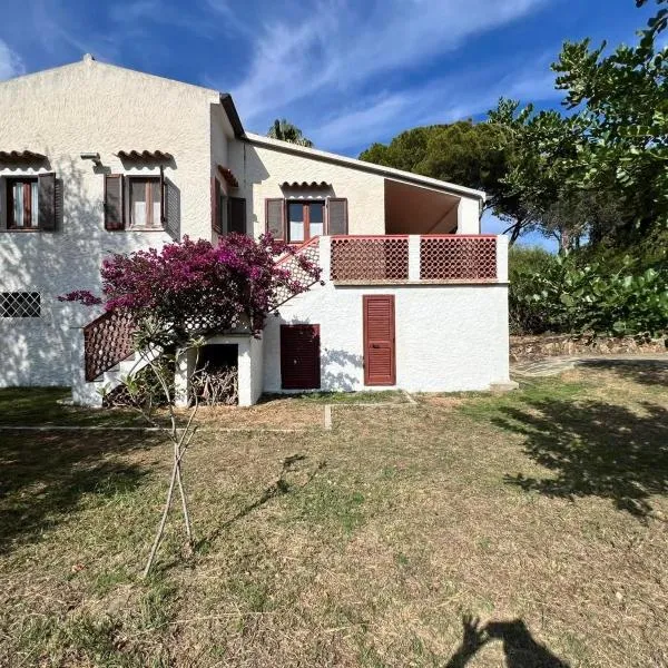 Beachhouse Casa del Mare Sardegna, hotel en Budoni