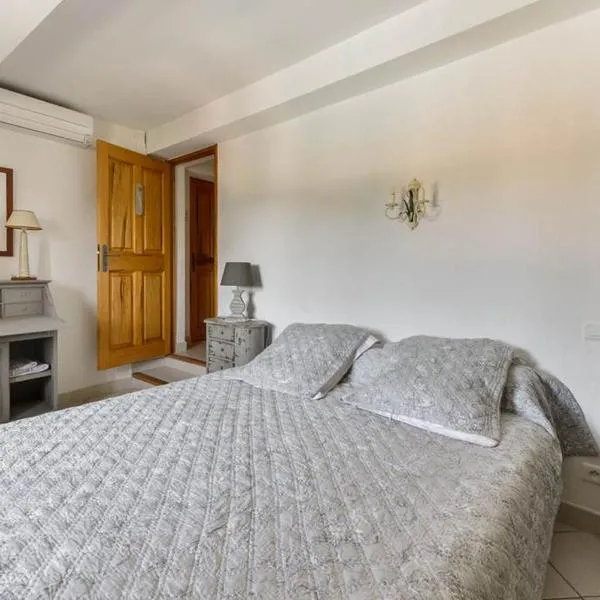 Chambre d'hôtes le Jardinage, hotel a Cabrières-dʼAvignon