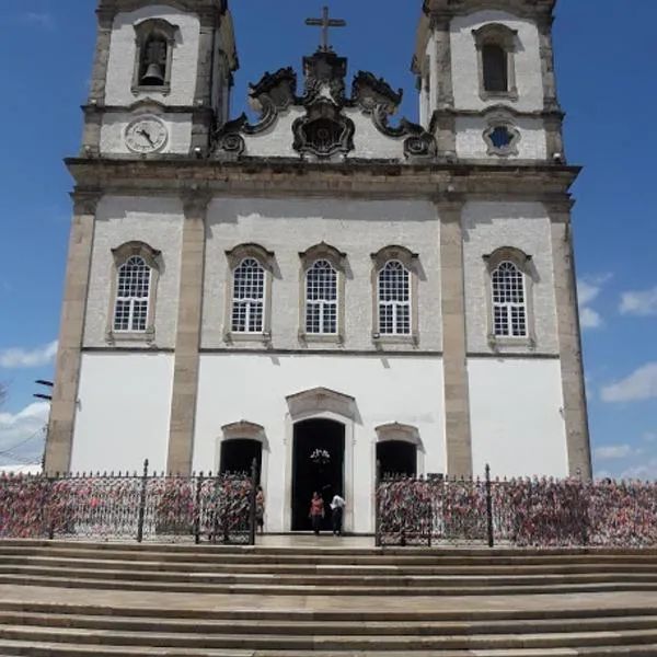 Linda Kitnet Mobiliada 03, hotel in Salvador