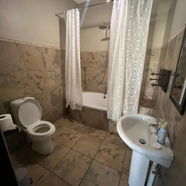 Toshari BnB, ξενοδοχείο σε Musina