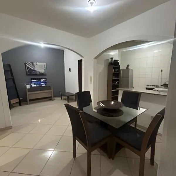 Casa com 2 quartos perto do Buritis, hotel v destinaci Belo Horizonte