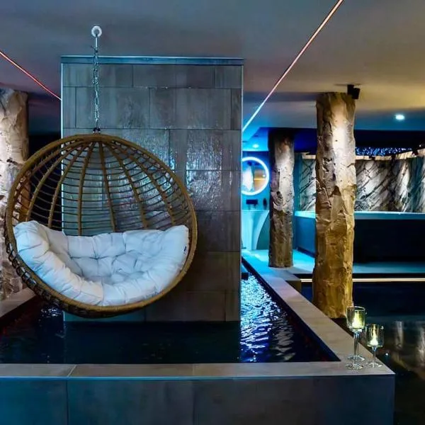 NUXIA Suites&SPA L'Avolupté, hotel v destinaci Bagnols-sur-Ceze