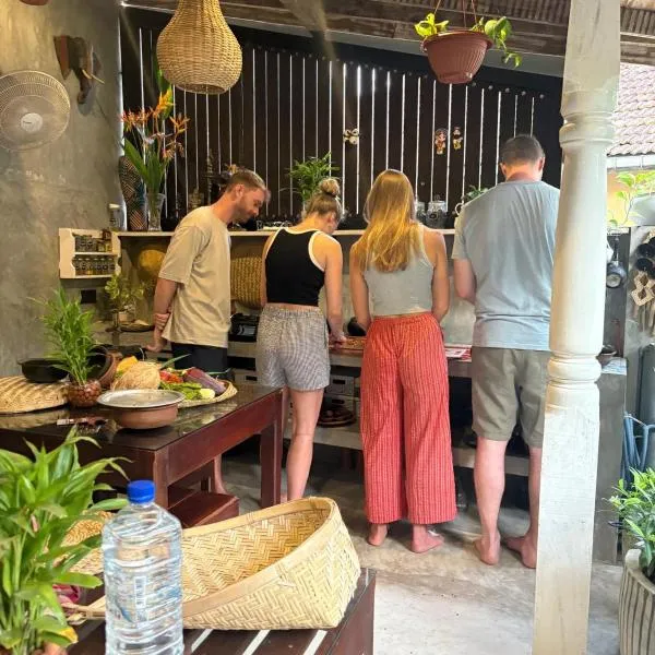 Villa Aroshina with cooking class, hotel v destinaci Galle