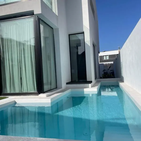 Luxury Villa in Melenara, hotel v destinaci Las Palmas de Gran Canaria