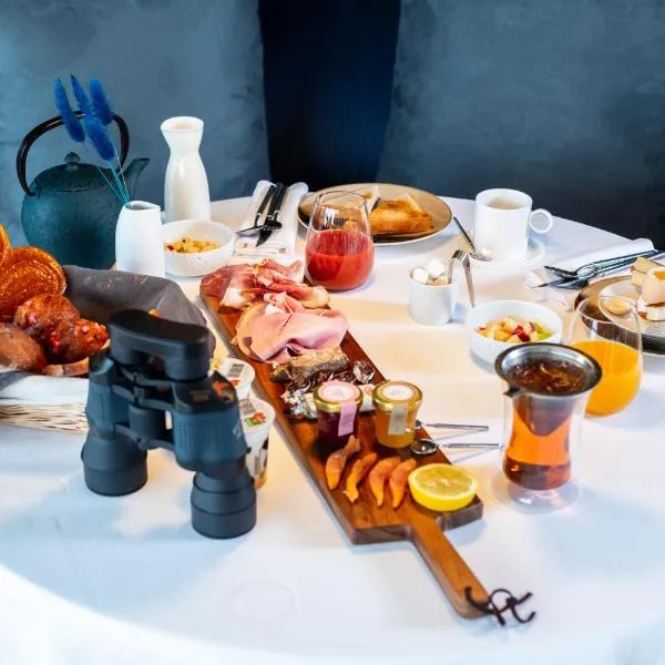 Hôtel & Restaurant Origines par Adrien Descouls - Teritoria, hotel in Issoire