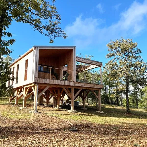 Cabane de Combe Falce, hotel in Salignac Eyvigues