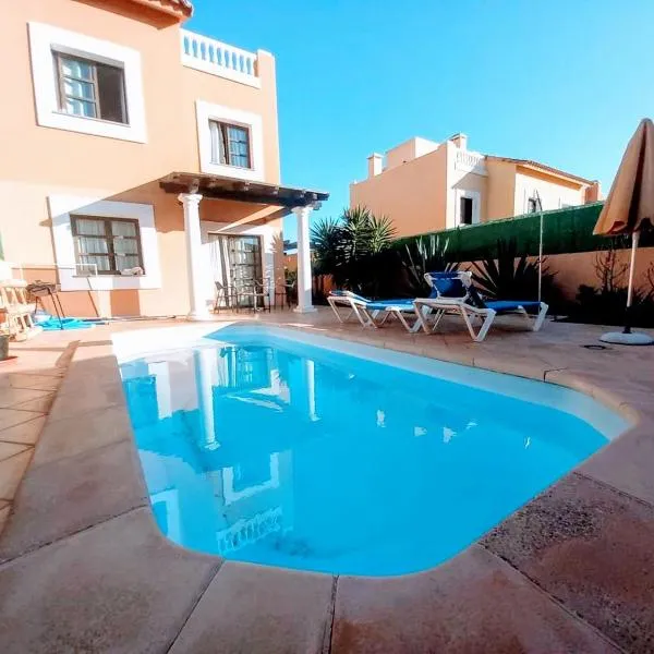 A casa di Ilaria, hotel v destinaci Corralejo
