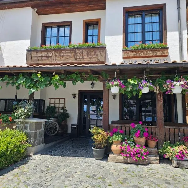 Bujtina Jaki, hotel v destinaci Gjakove