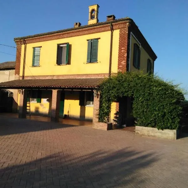 BeB cascina Mentirone, hotel v destinaci Rosate