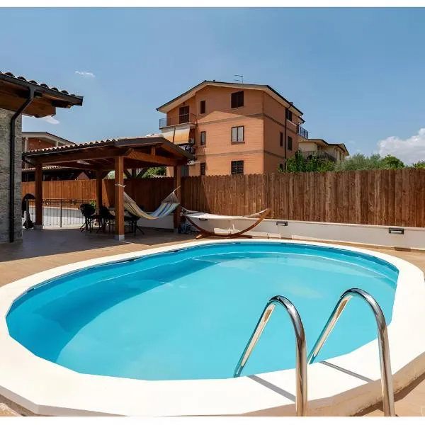 Amar Apartment with Pool, ξενοδοχείο σε Lunghezza