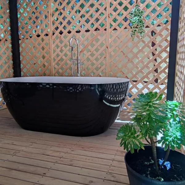 Cabañas Pinos del Mar – hotel w mieście Algarrobo