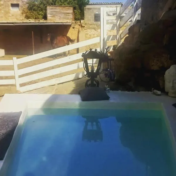 Cal Hidalgo, hotel v destinaci Palouet
