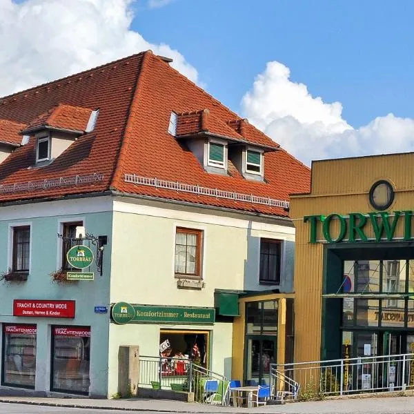 Hotel Torwirt, hotel in Reisberg