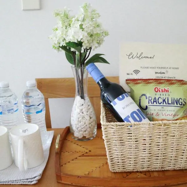 Cozy Minimalist 1 Br Apt near Hornsby mall & trains, hotel v destinaci Waitara