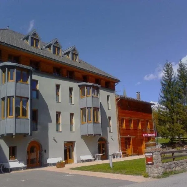 Alpes Montjoie, hotel em Faucon-de-Barcelonnette