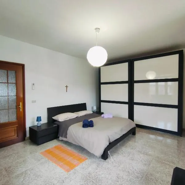 Casa Jesus - suite home, hotel i Almese