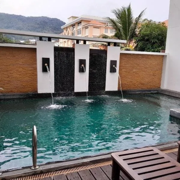 My Hotel Phuket, hotel em Praia de Patong