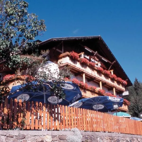 Pension Schönblick, hotel v destinácii Campo di Trens