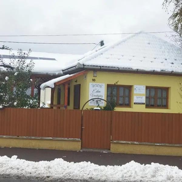 Éden Vendégház，Kisnána的飯店