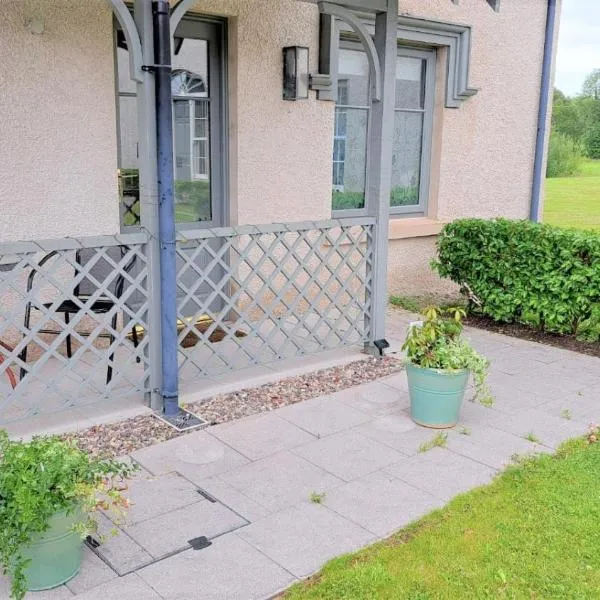 Ennis Lodge - Golf Village at Lough Erne Resort, hotell i St Angelo