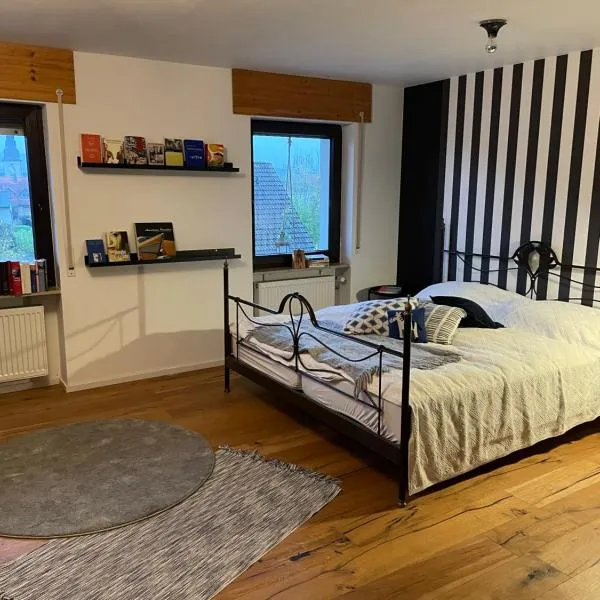 TinyStory - das Appartement mit Hotelgefühl in Obernburg, hotel v destinaci Obernburg am Main
