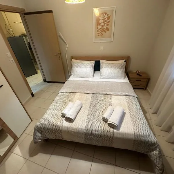 ELIA Guesthouse, hotel in Komotini