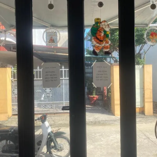 AUMORI Hostel, hotel v destinaci Ðồng Hới
