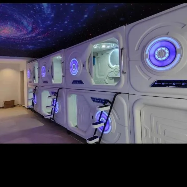 just hostel capsules, hotel v destinaci Alicante