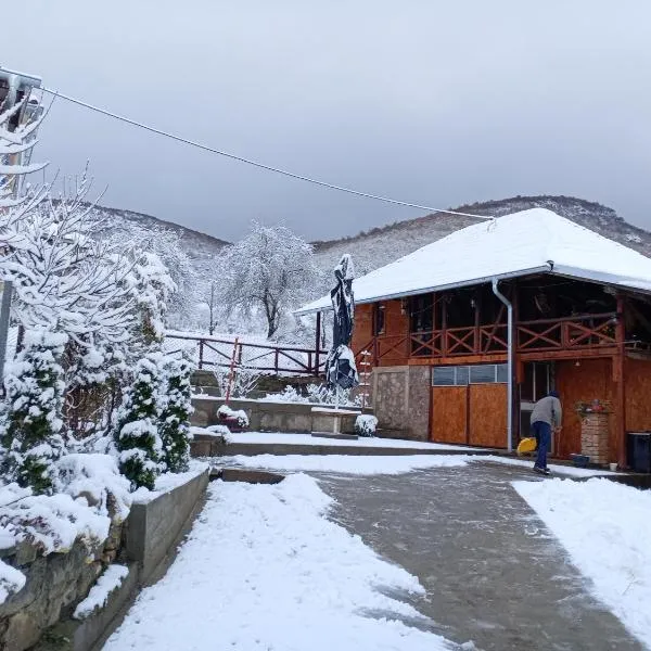 Seosko turističko domaćinstvo Stanišić, hotel Kalnában