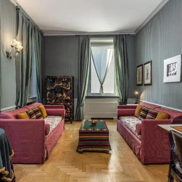 Brera Vicolo Fiori, hotel en Milán