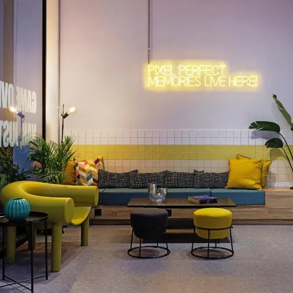 Retroverse Hostel, hotell Ateenas