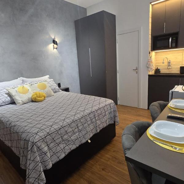 Loft Moderno e Aconchegante a Dois Passos da Feirinha do Alto! - Foto 2