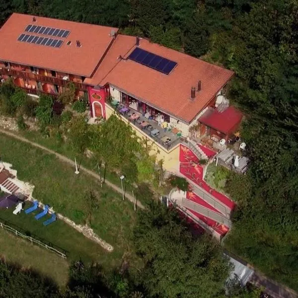 Eco Hotel Locanda del Giglio, hotel v destinaci Roveredo Capriasca