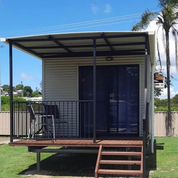 Blue Dolphin Caravan Park Yeppoon, hotel v destinaci Yeppoon