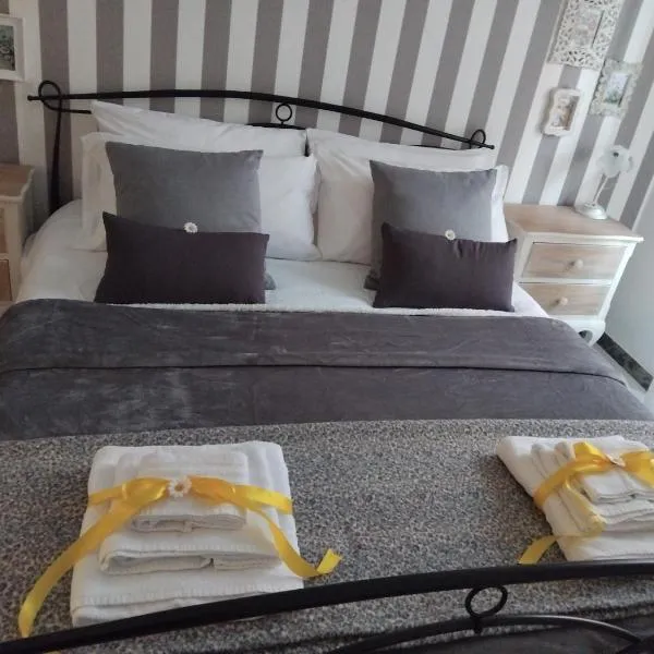 Regina Margherita Casa Vacanza, hotel v destinaci Civitavecchia