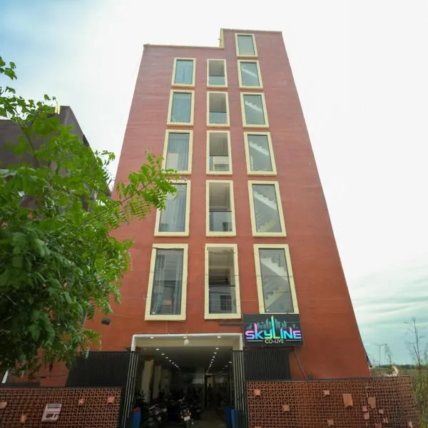 SKYLINE CoLive, hotel in Hyderabad