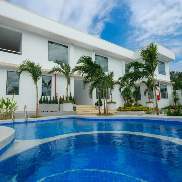 Tuong Vy Mini Bay Hotel Mui Ne, hotel in Ấp Ngọc Hải