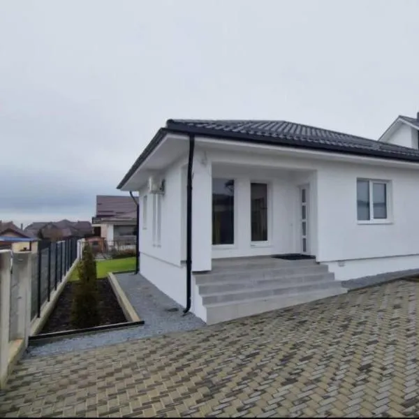 myHome Residence、Naznaのホテル